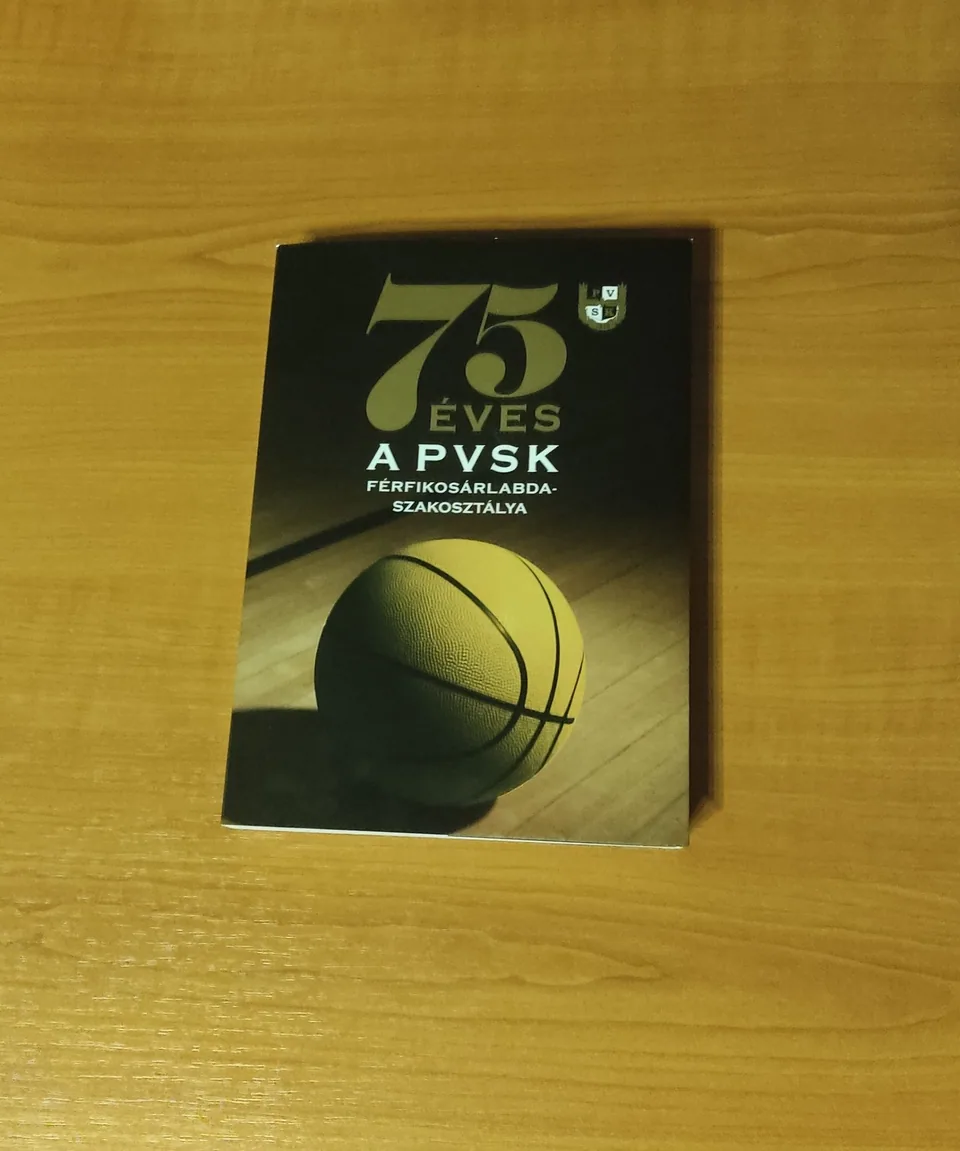 Háromnegyed évszázada a palánkok alatt, avagy a Pécsi Vasutas Sportkör férfikosárlabda-szakosztályának története