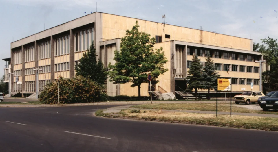 45 éves a pécsi Lauber Dezső Sportcsarnok – egyesületünk alelnöke, Pucz Péter sporttörténeti konferencia-előadása (Pécs, 2021. nov. 26.)