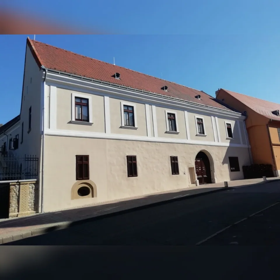 Helytörténeti gyűjtemények, sajtóarchívumok Pécsett (I–IV.)