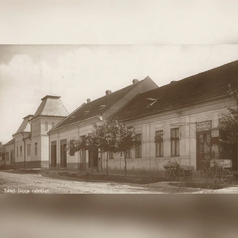 Sásd az 1930-as években
