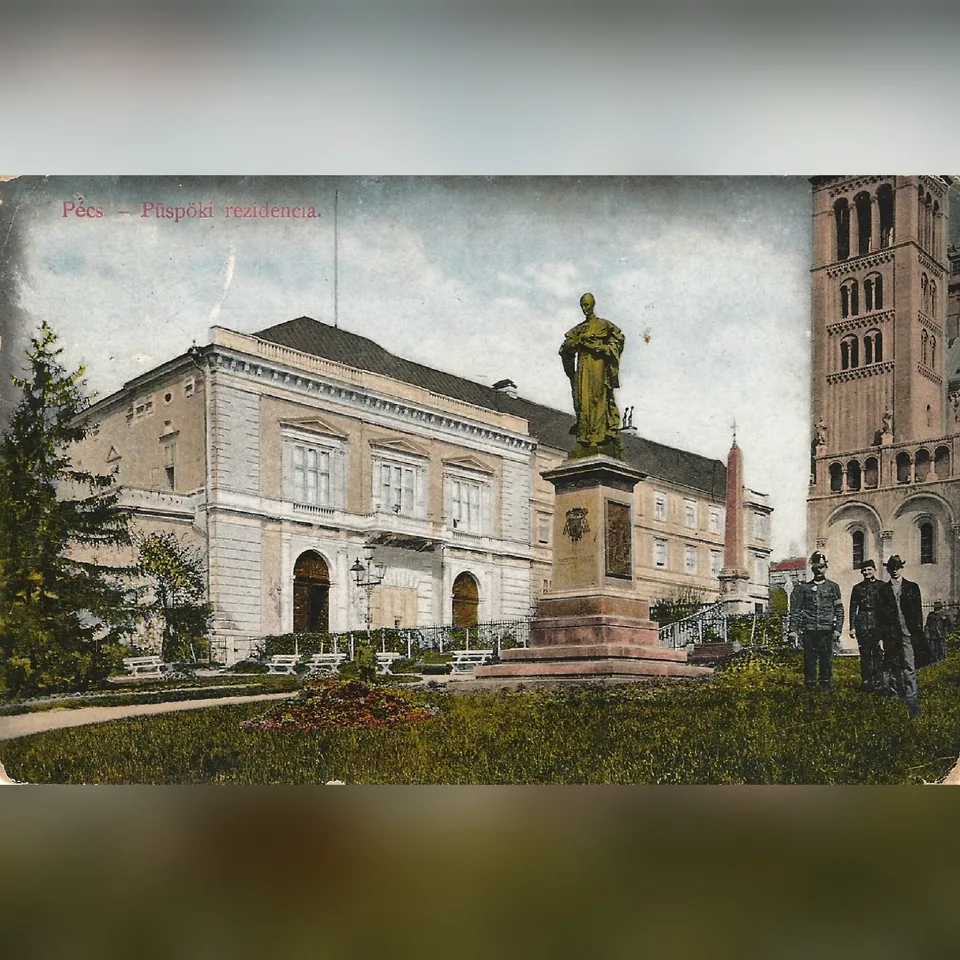 A pécsi püspöki rezidencia épülete 1912-ben