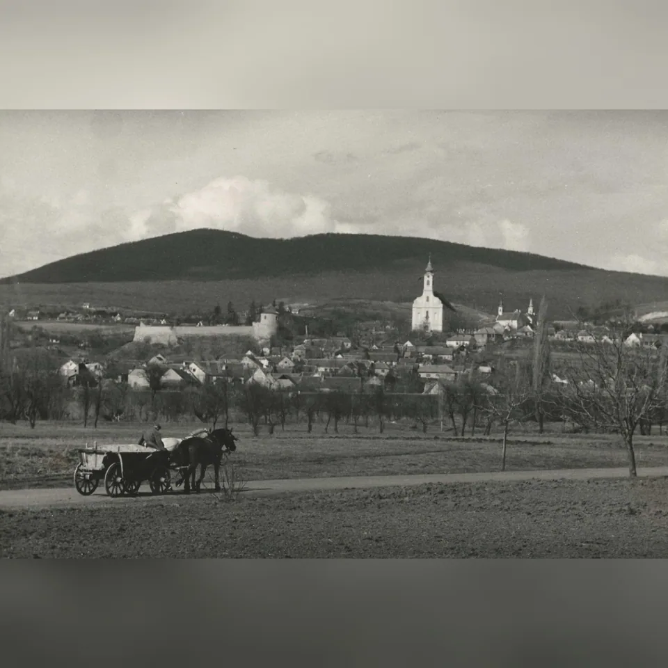 Pécsvárad látképe 1960 körül