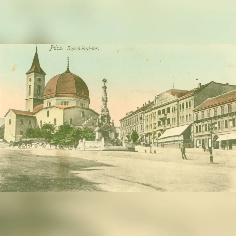 A pécsi Széchenyi tér 1910 körül, korabeli képeslapon