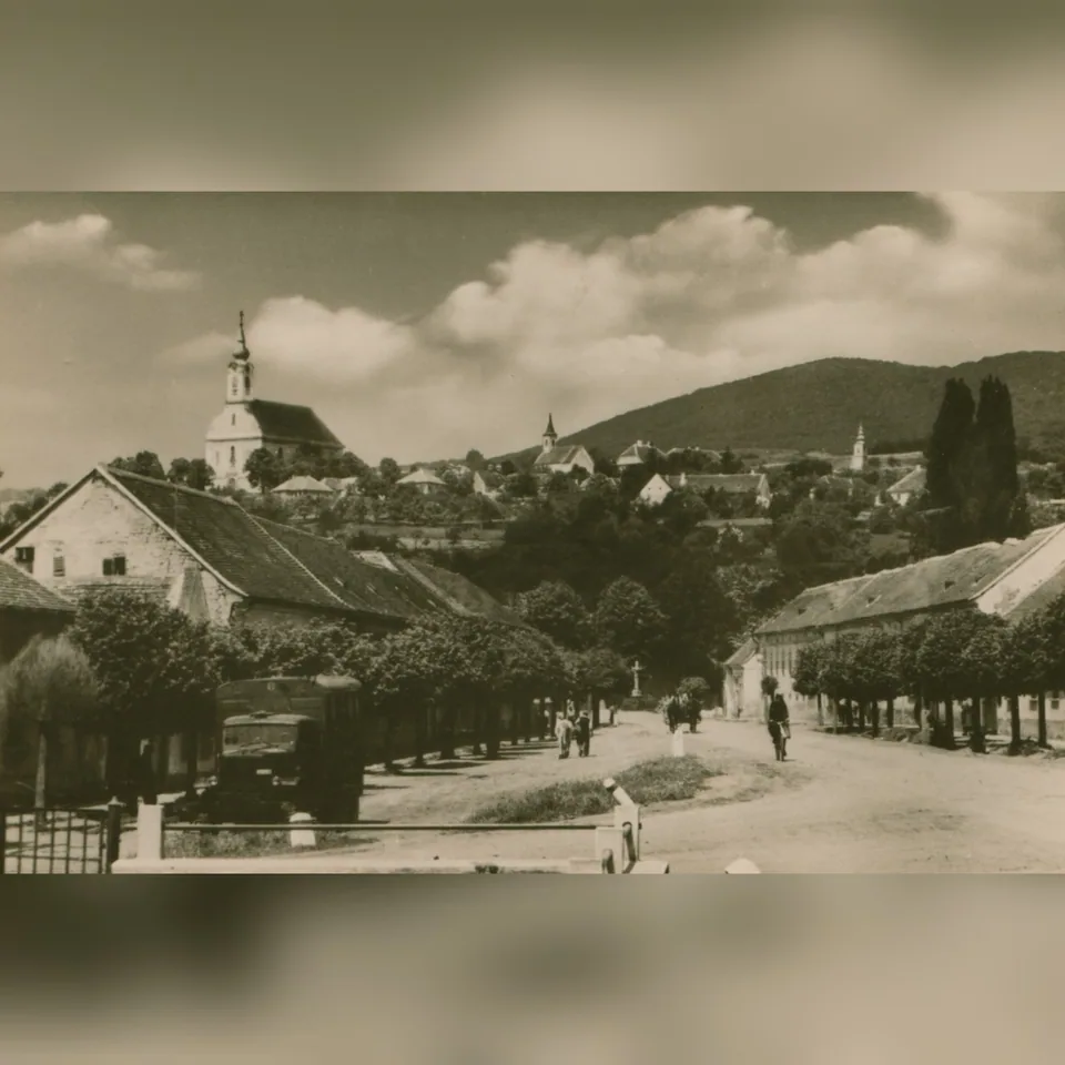 Pécsváradi látkép az 1960-as évekből
