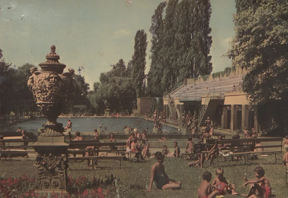 A balokányi strandfürdő Pécsett egy 1961-ben kitöltött levelezőlapon